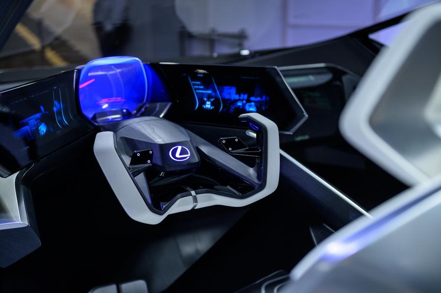 Панель приборов Lexus LF-30 Electrified 2019 года  (фото 79 из 82)